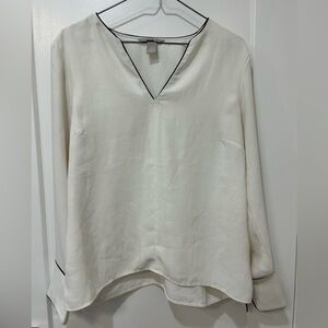 H&M V-NECK BLOUSE